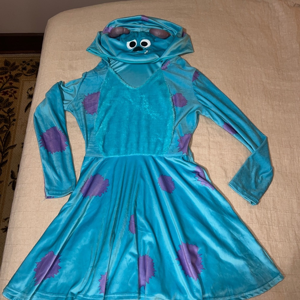 Disney Pixar Monsters Inc. Sulley Costume Size M - Blue and Purple